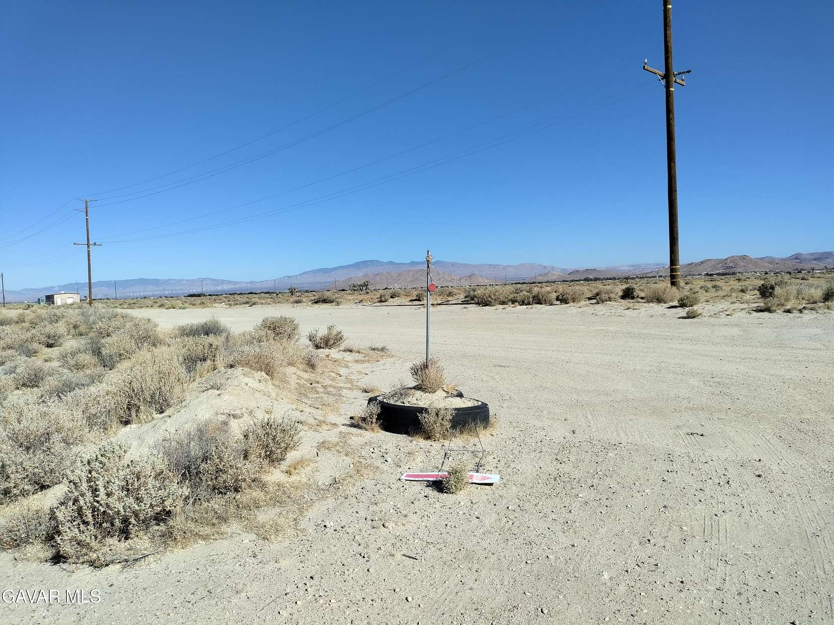 Residential Land for Sale in Rosamond, California