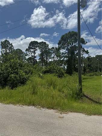 0.25 Acres of Residential Land for Sale in Lehigh Acres, Florida