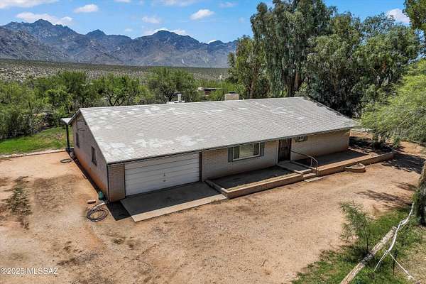 2.77 Acres of Residential Land with Home for Sale in Tucson, Arizona