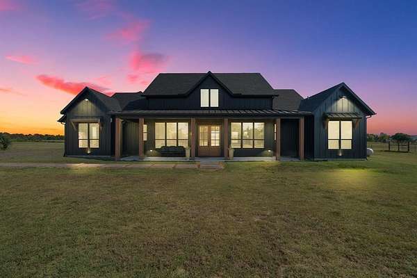 3 Acres of Residential Land with Home for Sale in Caddo Mills, Texas