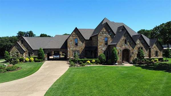 1.89 Acres of Residential Land with Home for Sale in Burleson, Texas