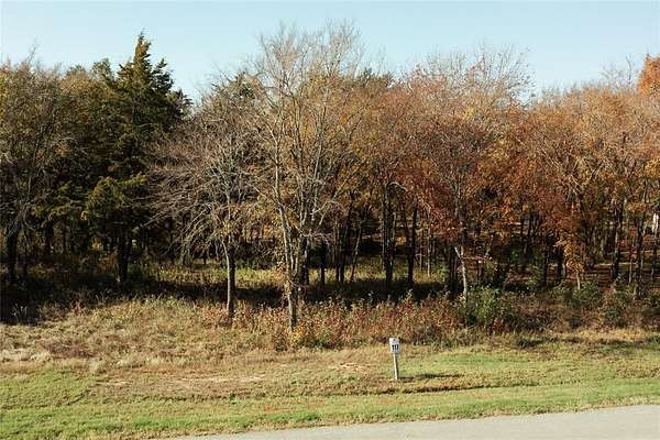 0.63 Acres of Residential Land for Sale in Mabank, Texas