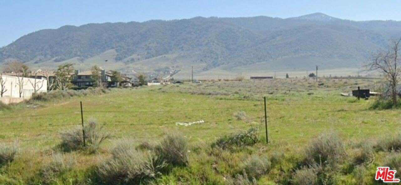 5.46 Acres of Improved Mixed-Use Land for Sale in Tehachapi, California