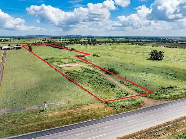 9 Acres of Commercial Land for Sale in West Point, Texas