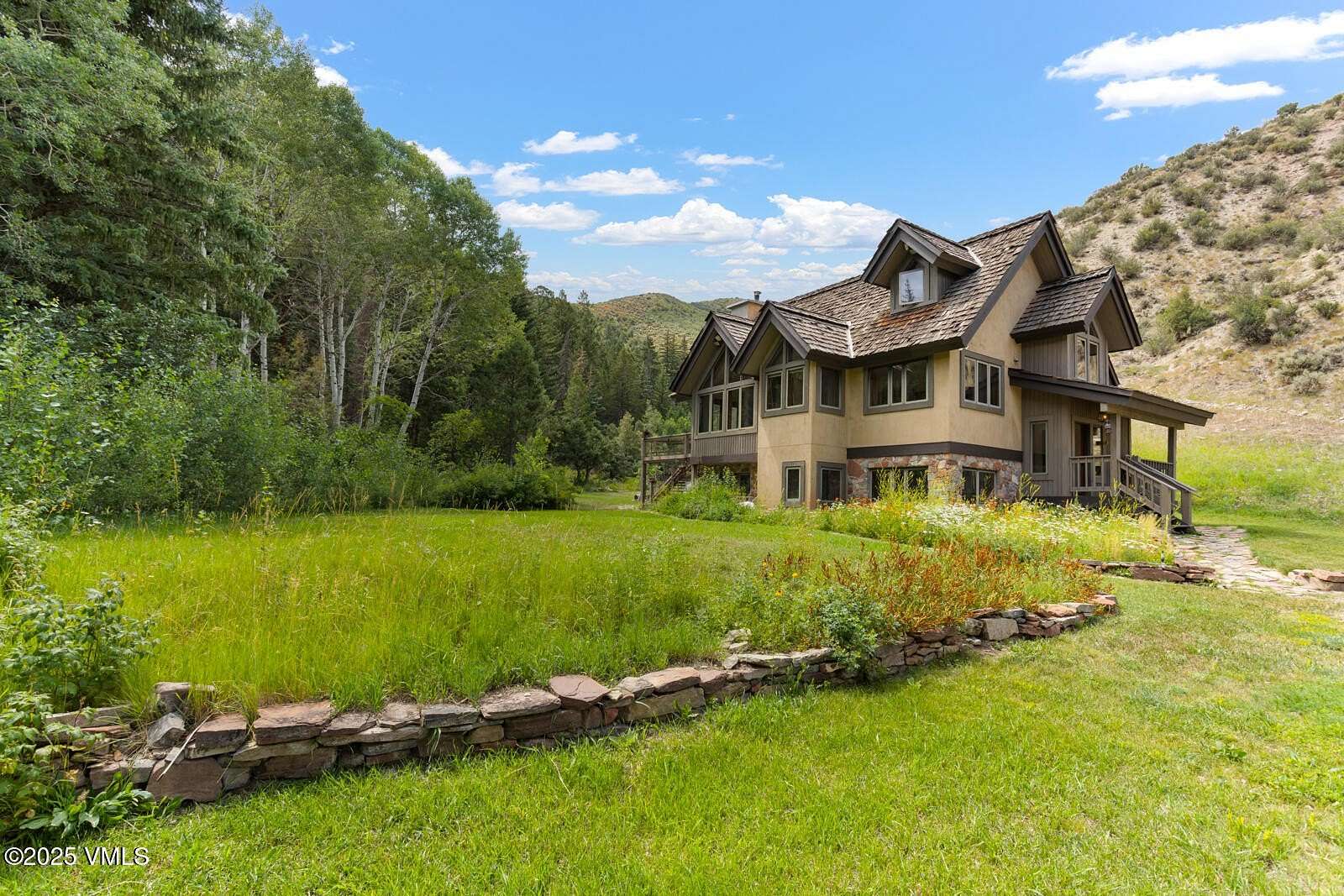 8.43 Acres of Residential Land with Home for Sale in Edwards, Colorado