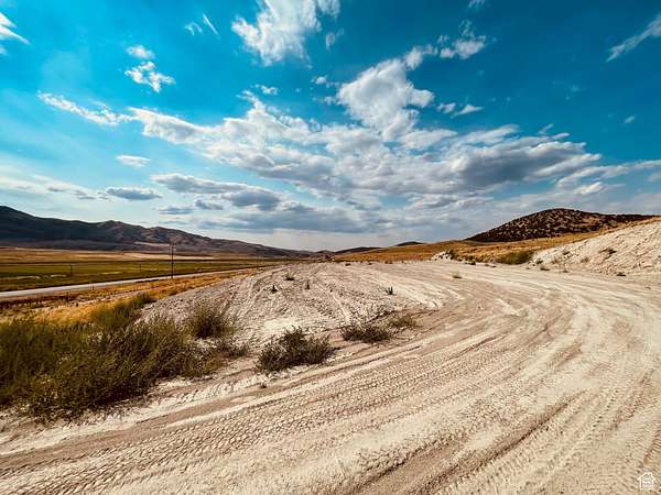 10 Acres of Land for Sale in Downey, Idaho