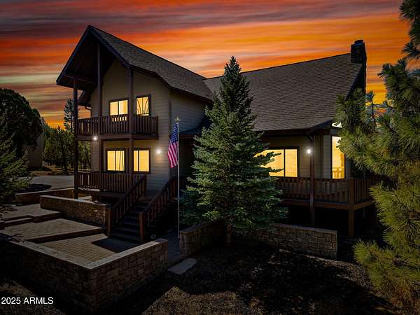 1.85 Acres of Residential Land with Home for Sale in Overgaard, Arizona