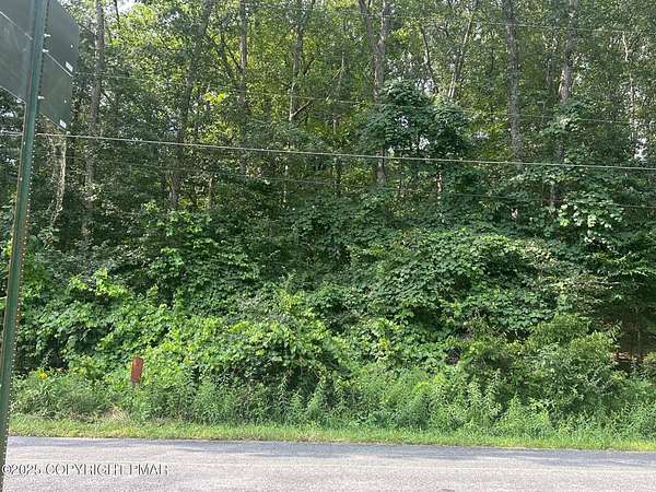 0.34 Acres of Residential Land for Sale in Bartonsville, Pennsylvania