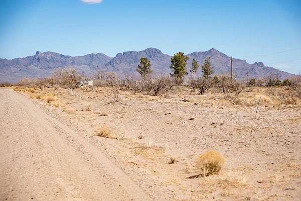 0.52 Acres of Residential Land for Sale in Deming, New Mexico