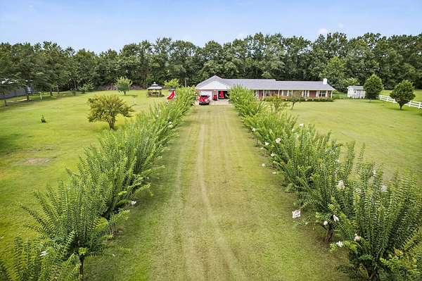 2.17 Acres of Residential Land with Home for Sale in Molino, Florida