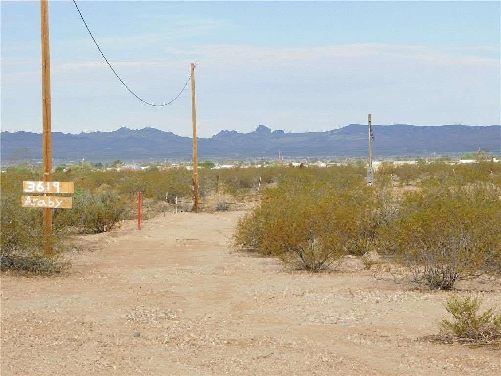 1.17 Acres of Land for Sale in Golden Valley, Arizona