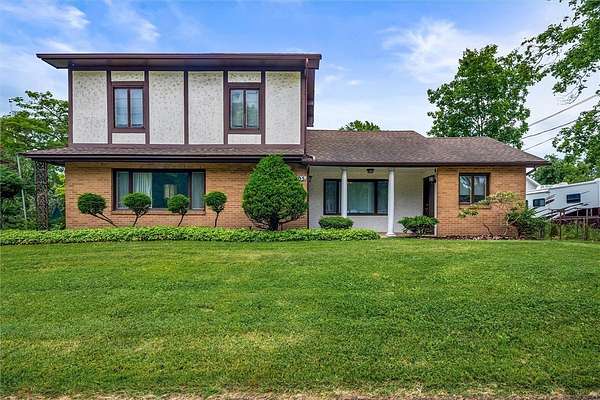 12 Acres of Land with Home for Sale in Parma Town, New York