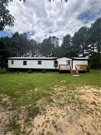 4.68 Acres of Residential Land with Home for Sale in Elberton, Georgia