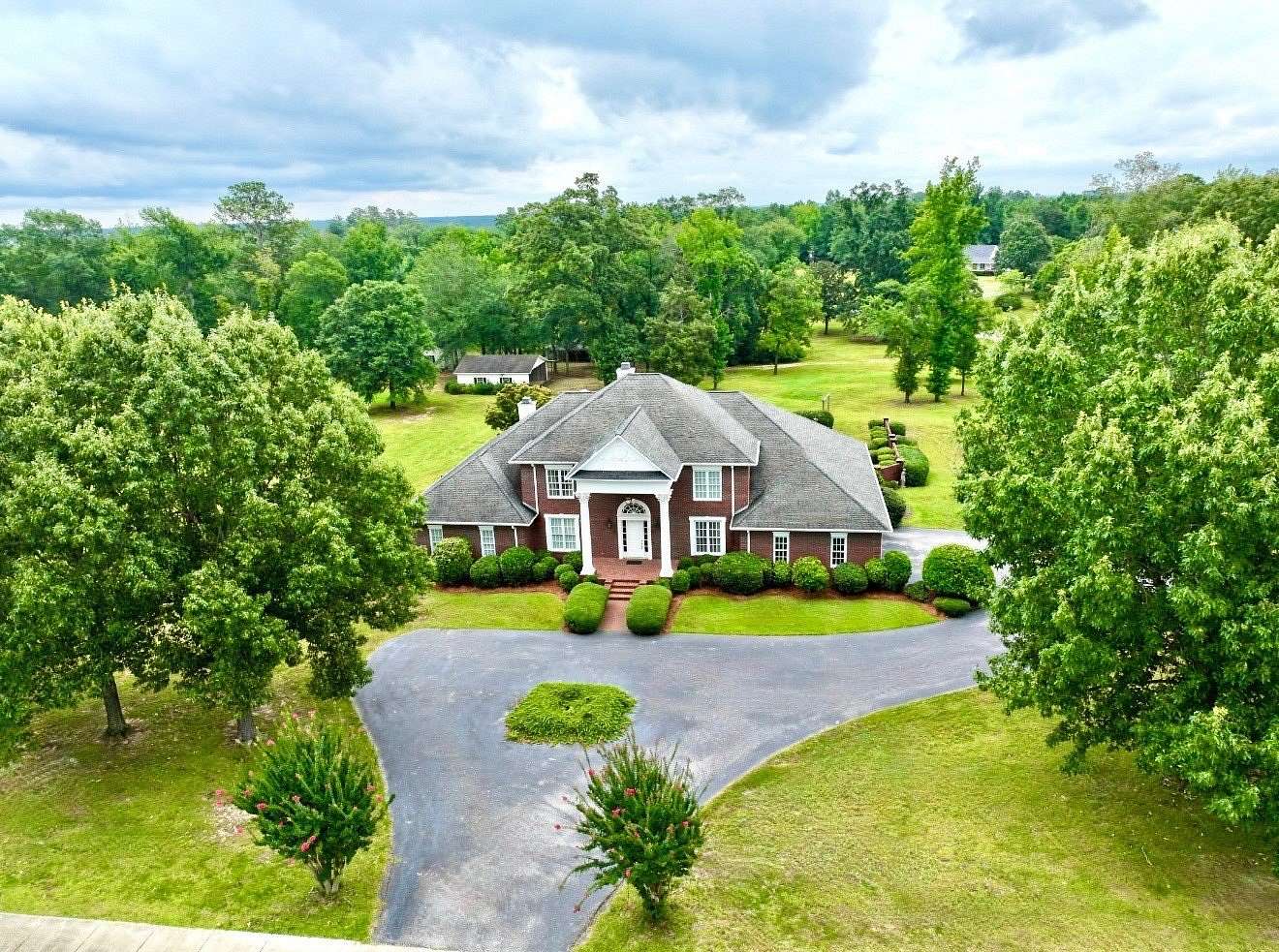 8.46 Acres of Residential Land with Home for Sale in Grove Hill, Alabama