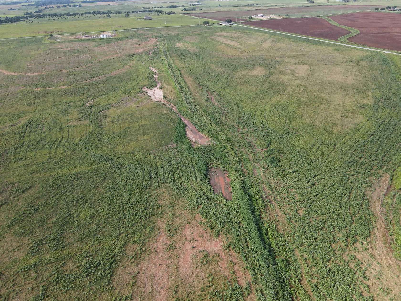 10 Acres of Land for Sale in Hillsdale, Oklahoma