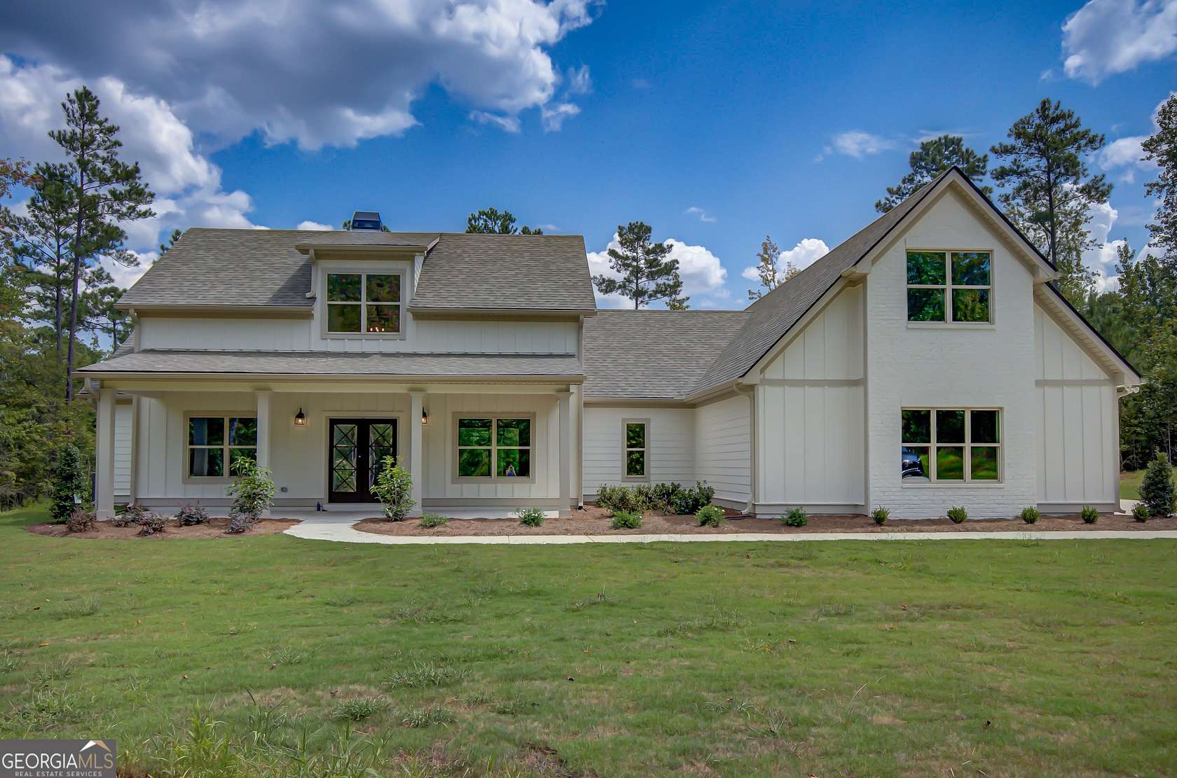 3.68 Acres of Residential Land with Home for Sale in Senoia, Georgia