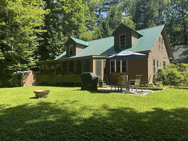 5.18 Acres of Residential Land with Home for Sale in Fayette, Maine