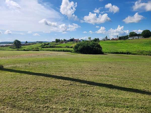 2.46 Acres of Residential Land for Sale in Flemingsburg, Kentucky