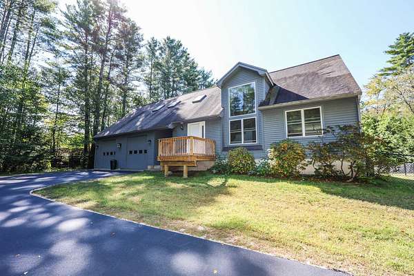 2.37 Acres of Residential Land with Home for Sale in Concord, New Hampshire