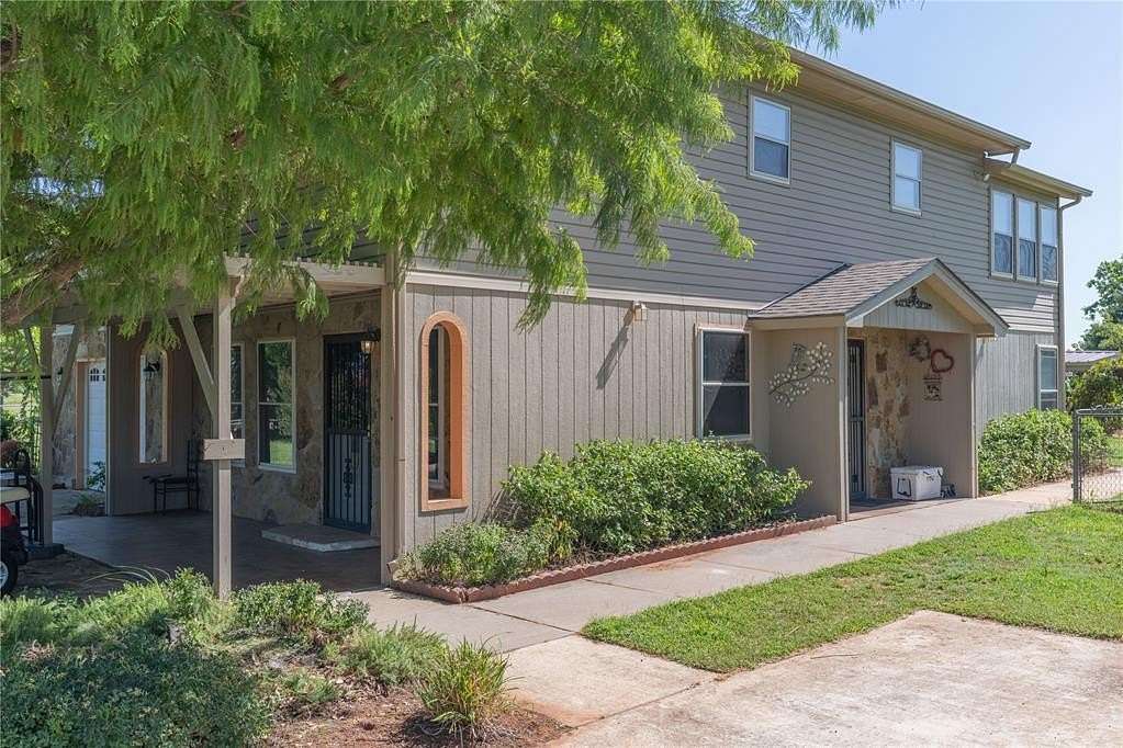 2 Acres of Residential Land with Home for Sale in Newcastle, Oklahoma