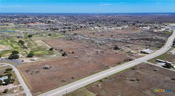 27 Acres of Land for Sale in Beeville, Texas