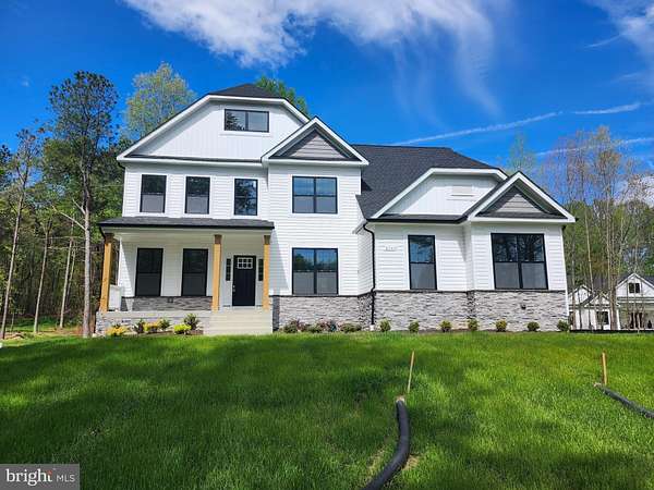 3 Acres of Land with Home for Sale in Waldorf, Maryland