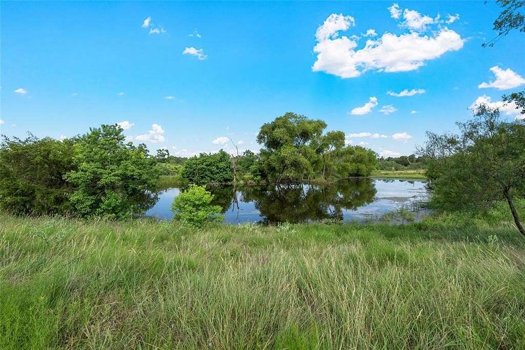 17.2 Acres of Land for Sale in Robinson, Texas
