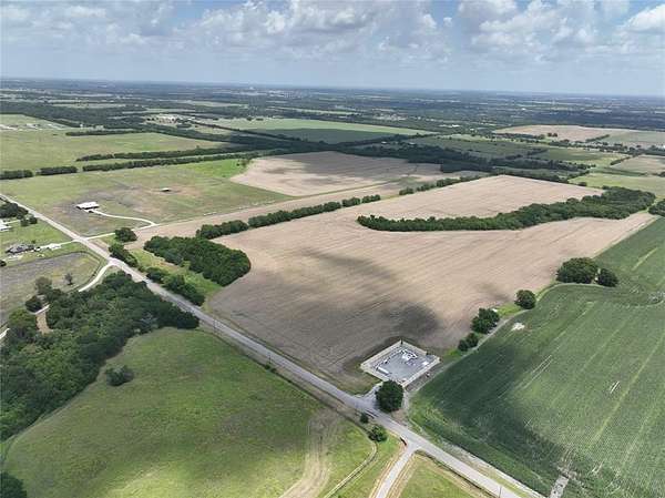 166 Acres of Agricultural Land for Sale in Trenton, Texas