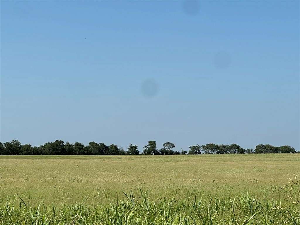 18 Acres of Land for Sale in Tioga, Texas
