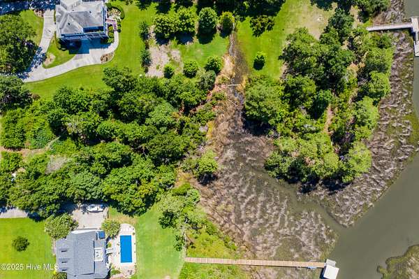 1.5 Acres of Residential Land for Sale in Hampstead, North Carolina