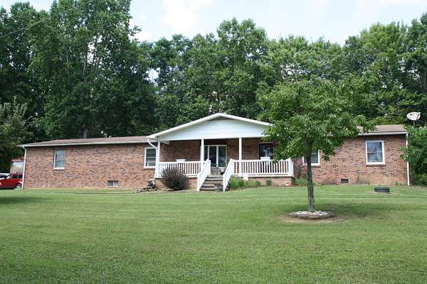 5.12 Acres of Residential Land with Home for Sale in Hinton, West Virginia