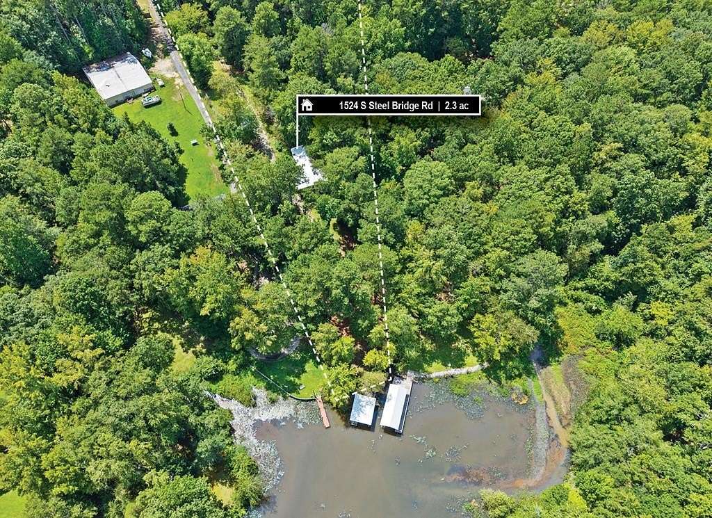 2.3 Acres of Residential Land with Home for Sale in Eatonton, Georgia