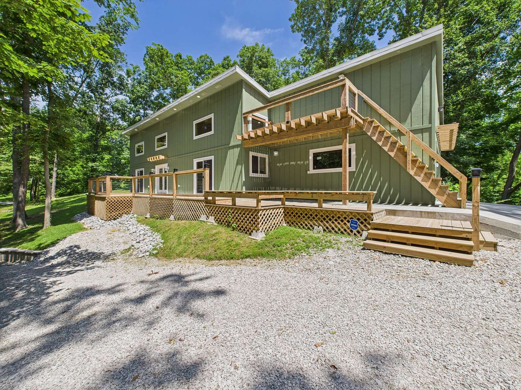 2.7 Acres of Residential Land with Home for Sale in Clinton, Indiana