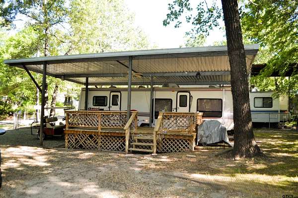 0.09 Acres of Residential Land for Sale in Yantis, Texas