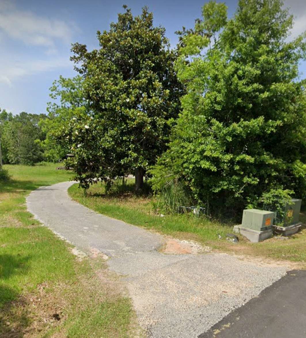 2.33 Acres of Commercial Land for Sale in Gulf Shores, Alabama