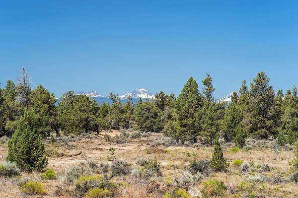 9.57 Acres of Mixed-Use Land for Sale in Bend, Oregon