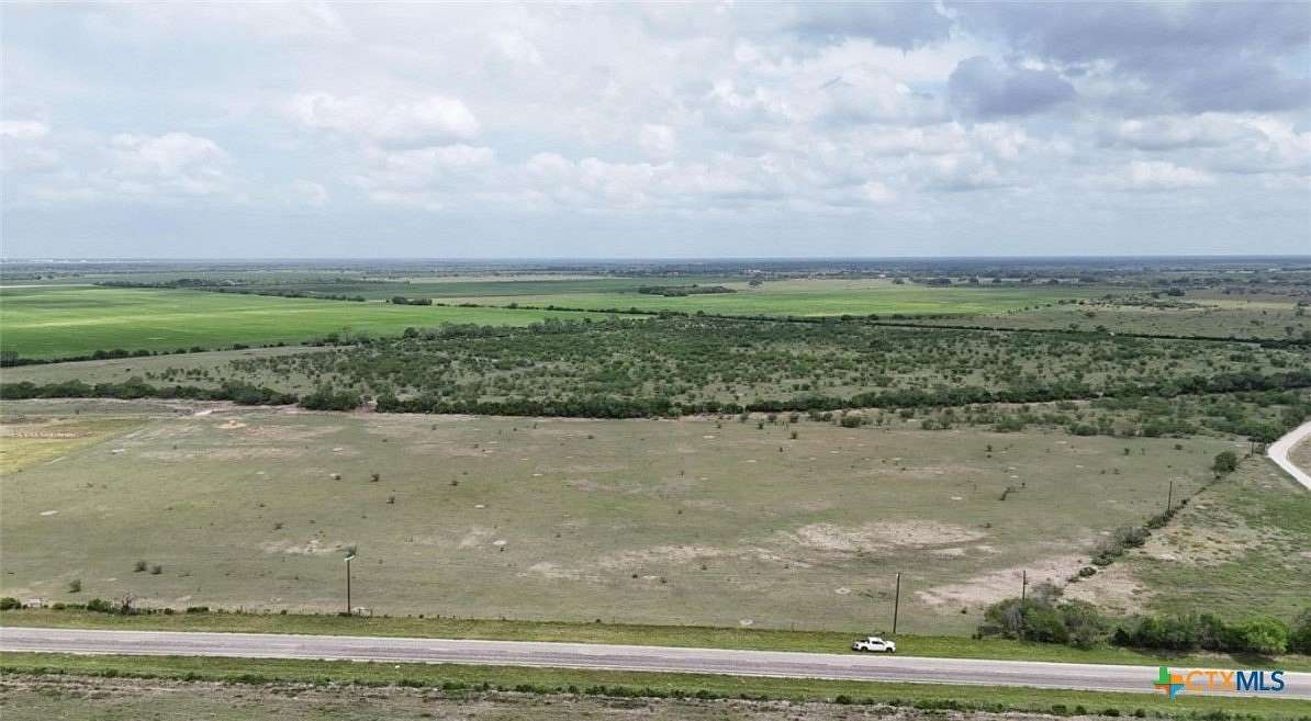 62 Acres of Land for Sale in Beeville, Texas