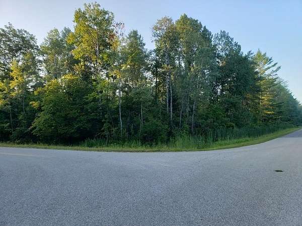 6.85 Acres of Residential Land for Sale in Gladwin, Michigan