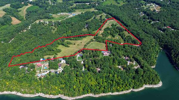 25 Acres of Land for Sale in Somerset, Kentucky