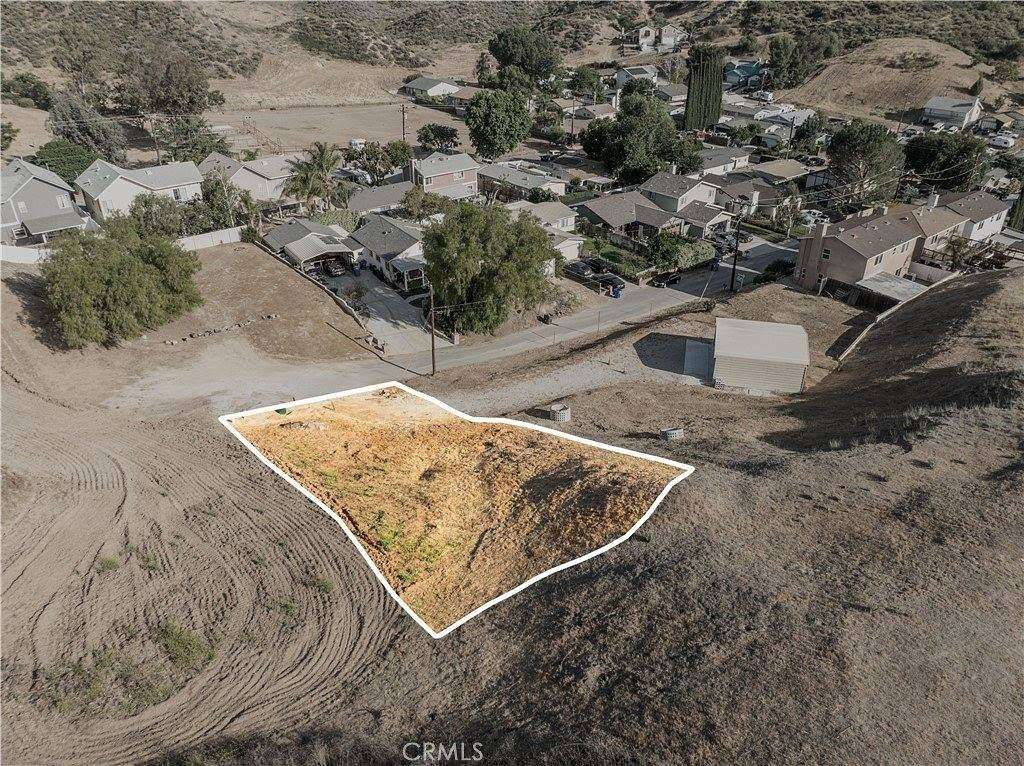 0.13 Acres of Residential Land for Sale in Castaic, California