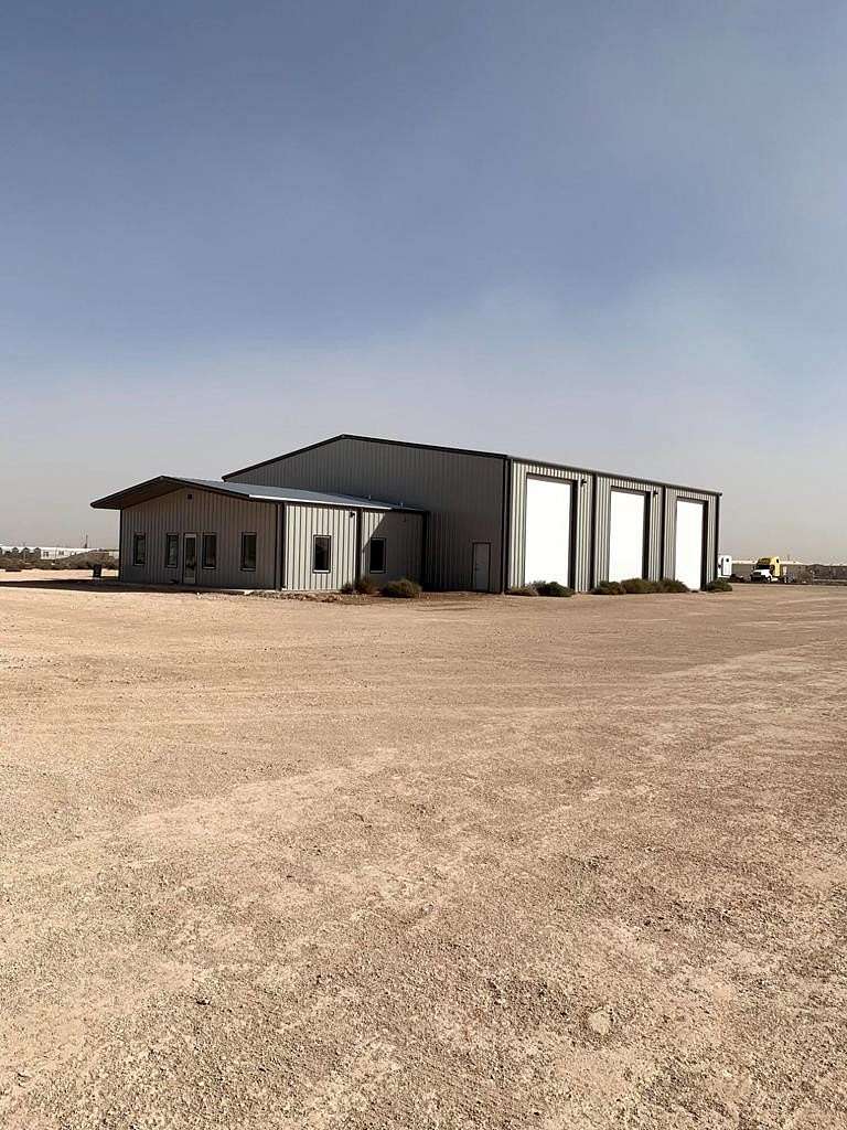6.67 Acres of Improved Commercial Land for Sale in Midland, Texas