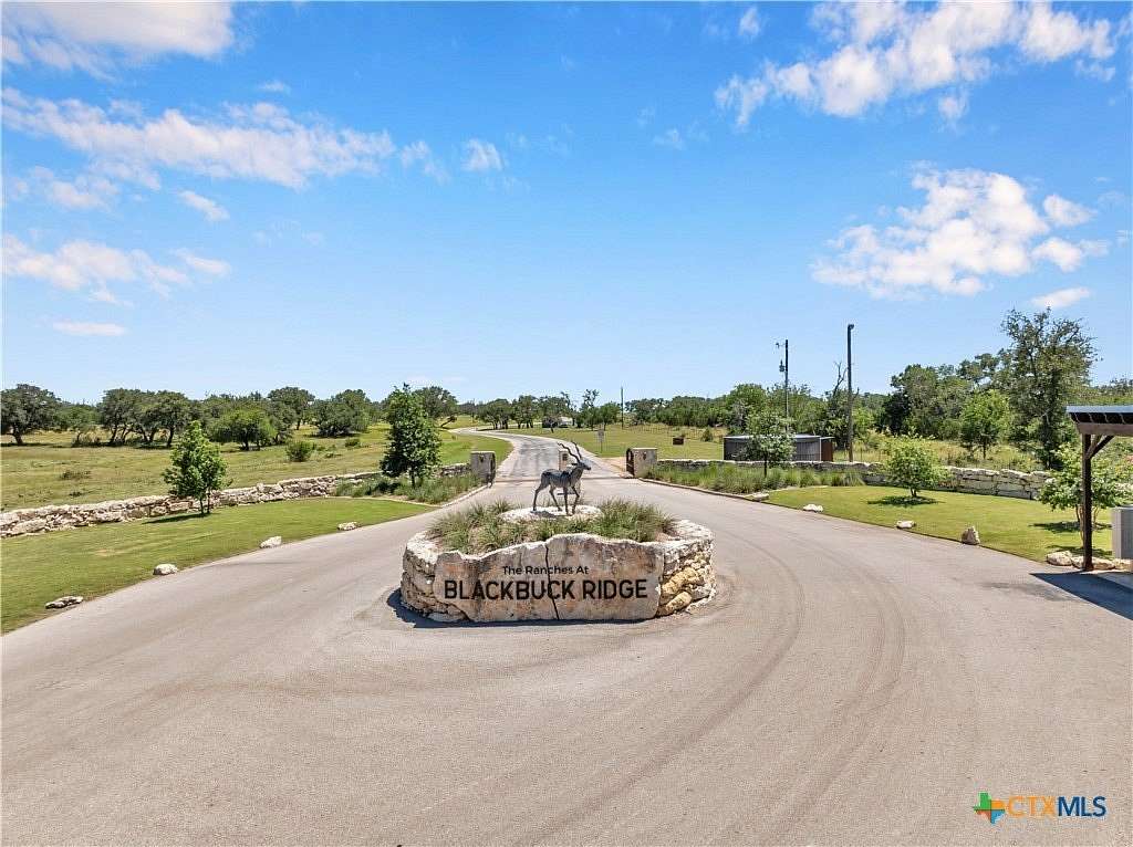 8 Acres of Residential Land for Sale in Lampasas, Texas