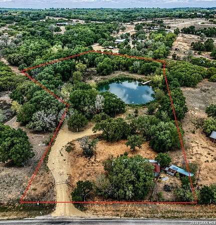 5.29 Acres of Improved Land for Sale in Luling, Texas