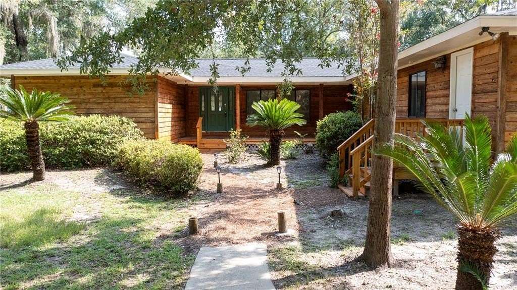 6.5 Acres of Residential Land with Home for Sale in Waverly, Georgia