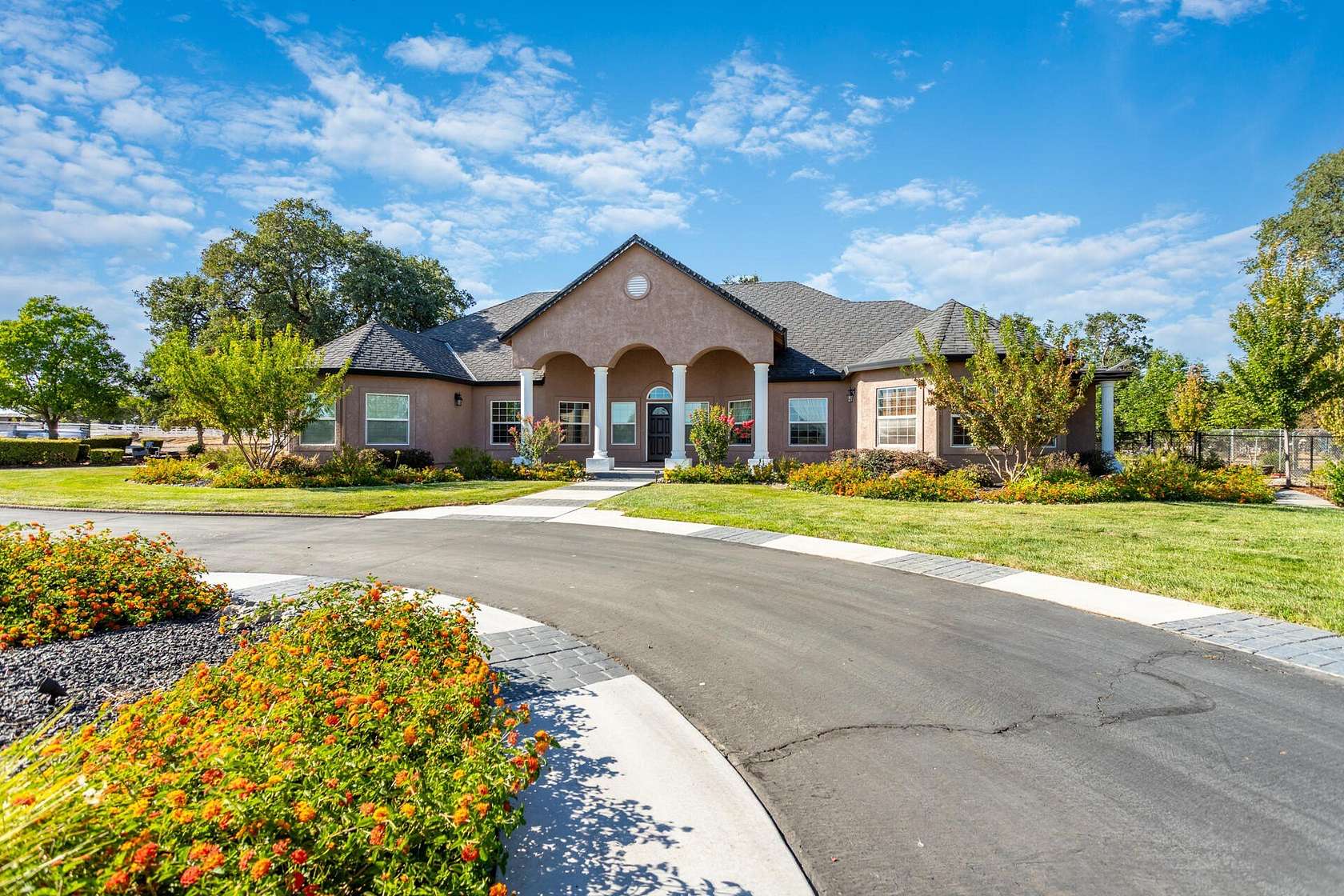 4.27 Acres of Residential Land with Home for Sale in Palo Cedro, California