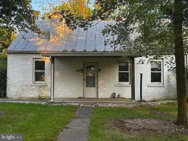 2.5 Acres of Residential Land with Home for Sale in Stephens City, Virginia