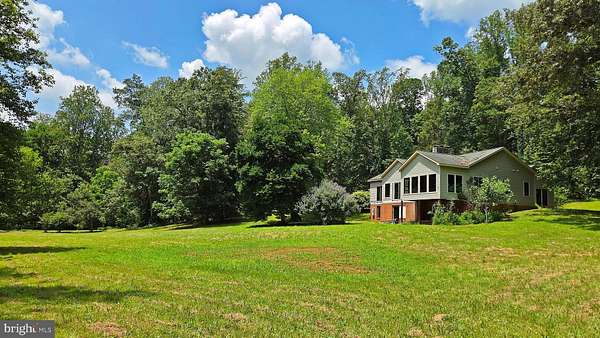 10.1 Acres of Land with Home for Sale in Warrenton, Virginia