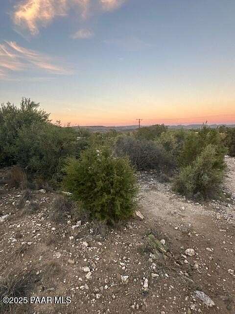 0.25 Acres of Residential Land for Sale in Cordes Lakes, Arizona