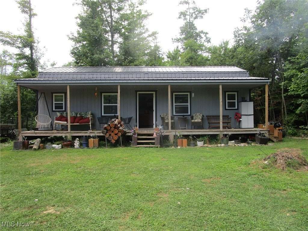 10 Acres of Recreational Land for Sale in Jefferson, Ohio