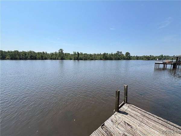 2.87 Acres of Residential Land with Home for Sale in Colonial Heights, Virginia